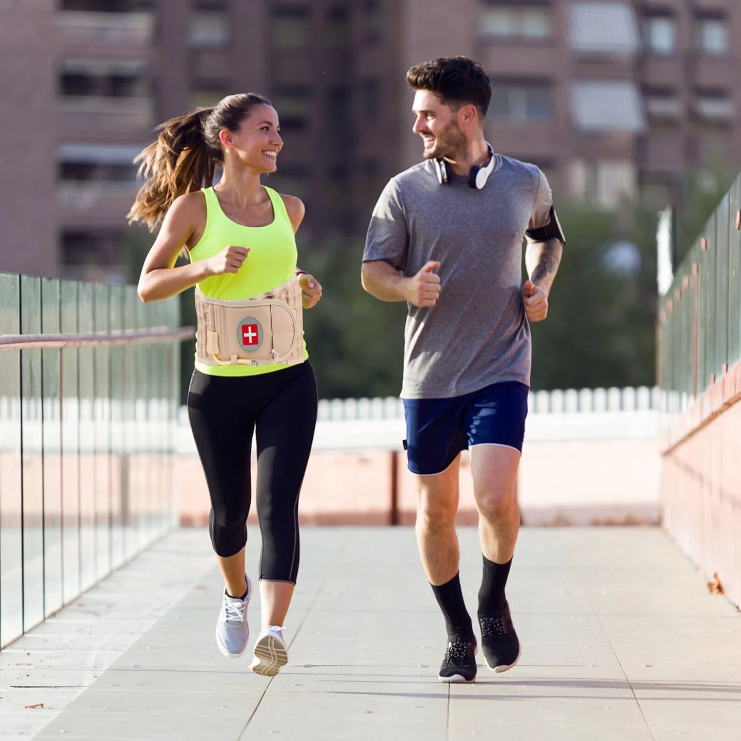 Decompression Lumbar Support Belt Adjustable Inflatable Waist Belt Supports Lumbar Traction to Relieve Back Pain Massager Unisex